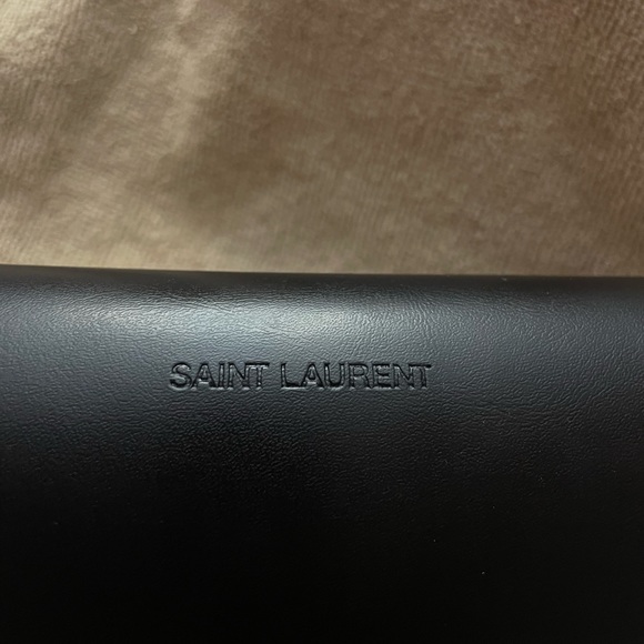 Saint Laurent SL364 Sunglasses W/branded case and cloth - Picture 5 of 5